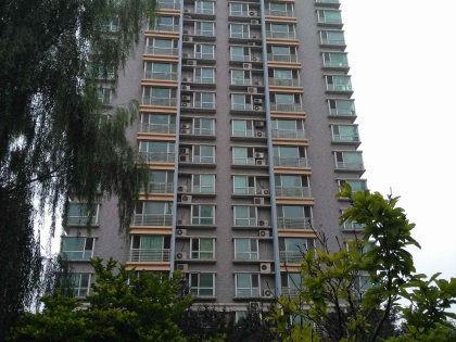 坐擁二環邊優質兩居，花園社區開啟您的高品質生活